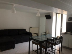 Joli appartement de 60m2 avec Balcon à la campagne